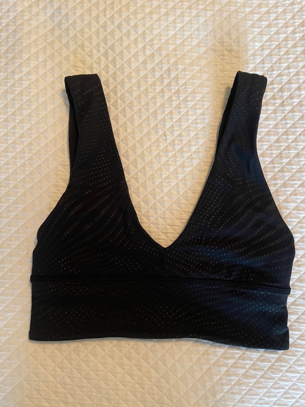 lululemon athletica Black V-Neck Wireless Sports Bralette